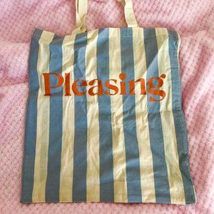 pleasing harry styles blue tote bag
